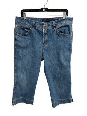 Bandolino Blu 16 Denim Capri Jeans Blue Stretch Casual Naturecore Minimalist